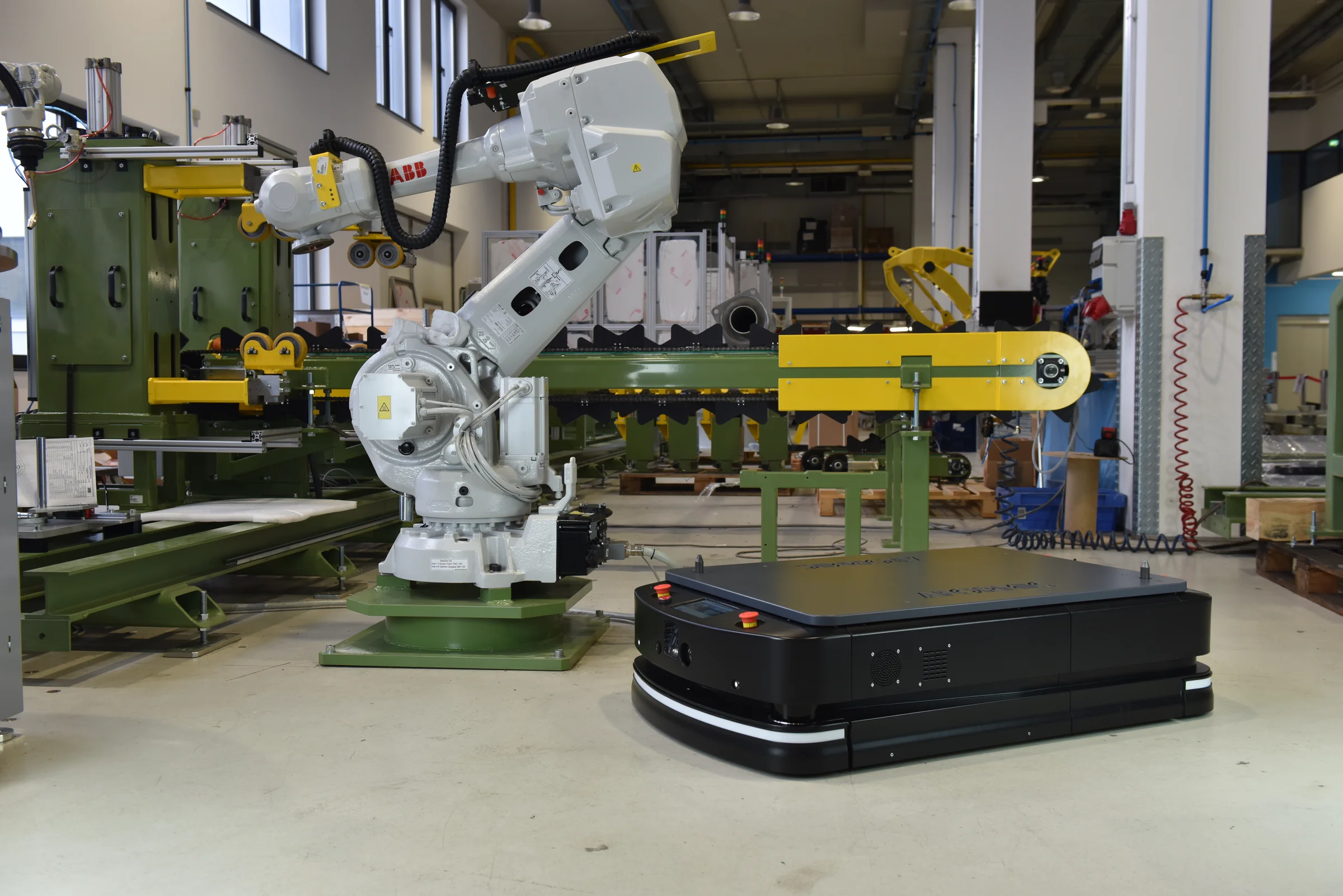 AIUT Warehouse Mobility